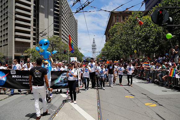 NASA_Pride_2015-509