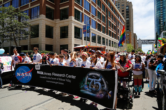 NASA_Pride_2015-420