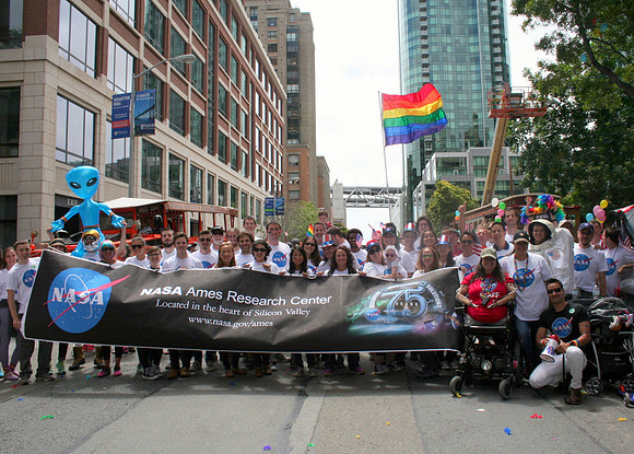 NASA_Pride_2015-180