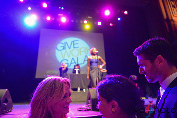 Estelle in concert at Samasource Give Work Gala