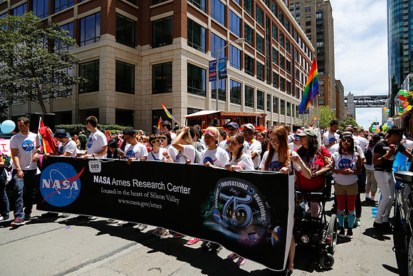 NASA_Pride_2015-422