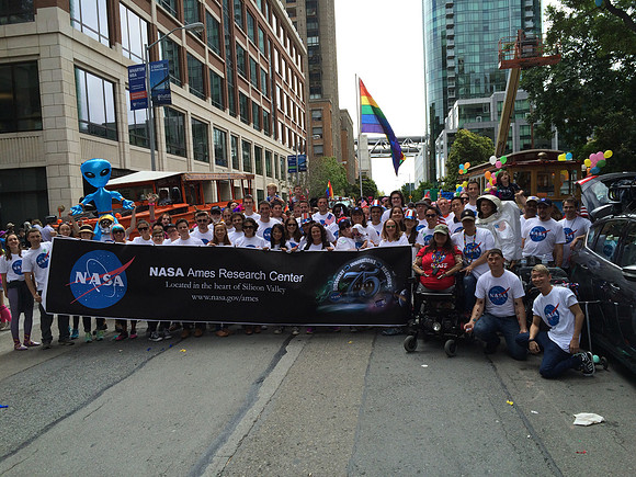 NASA_Pride_2015-343