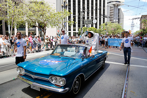 NASA_Pride_2015-598