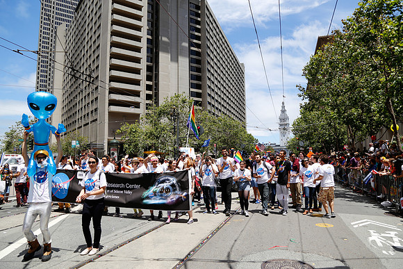 NASA_Pride_2015-86
