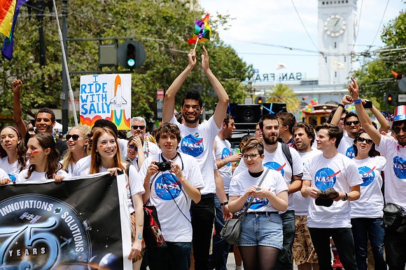NASA_Pride_2015-517