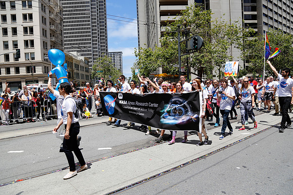 NASA_Pride_2015-504