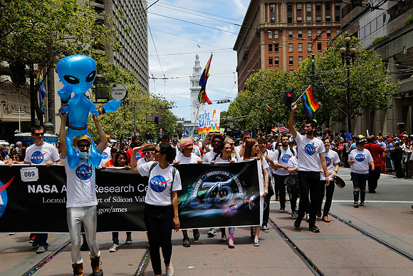NASA_Pride_2015-521