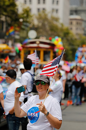 NASA_Pride_2015-144